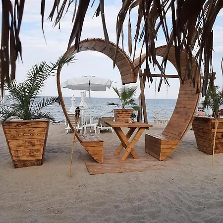 بيت ضيافة Kasndra